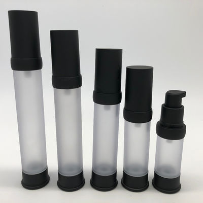 Giá tốt Chai nhựa bơm chân không màu đen 15-35ml Hoàn hảo cho các giải pháp chăm sóc da trực tuyến